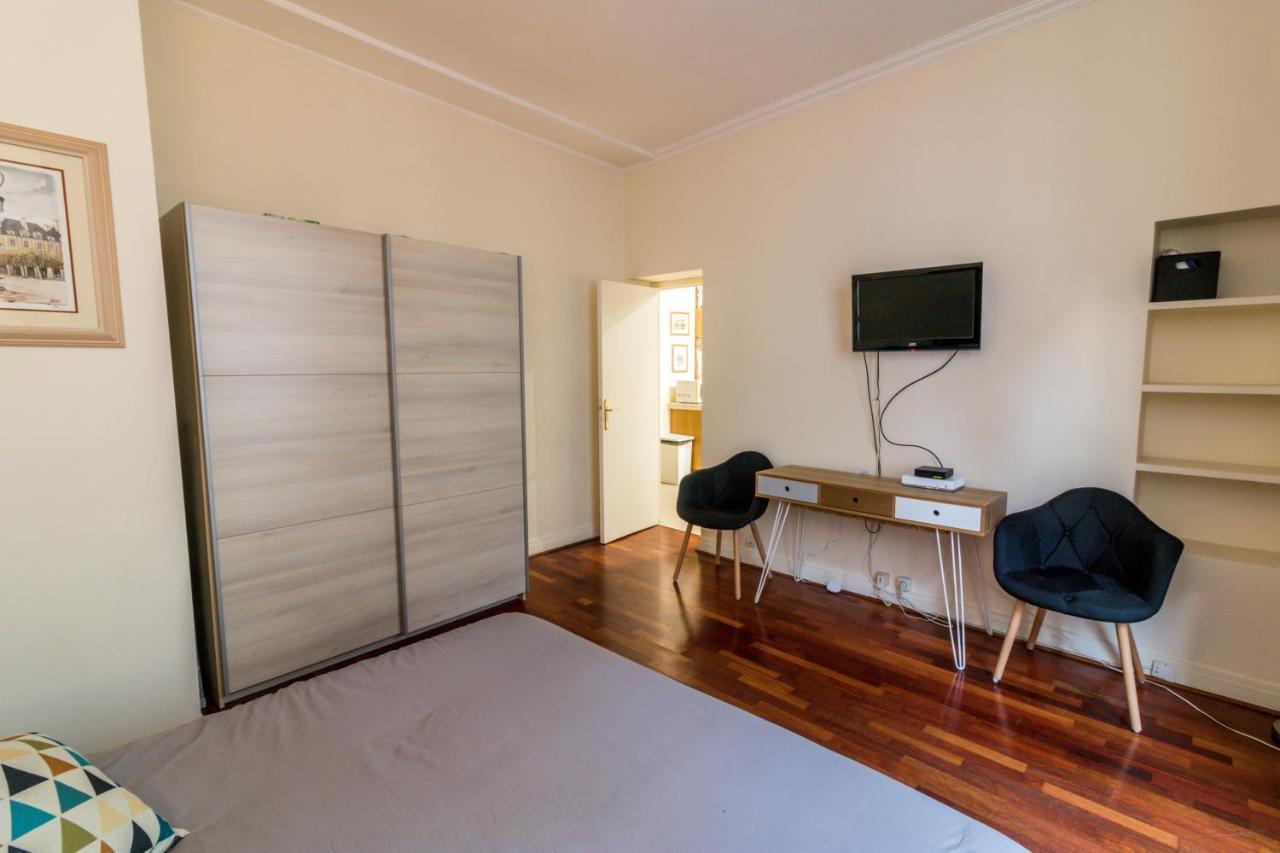 New Chic Flat : Le Marais - Place Des Vosges Párizs Kültér fotó